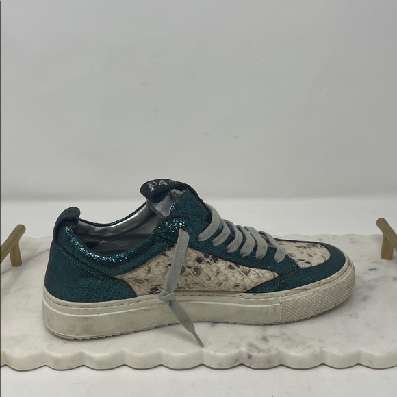 P448 Teal and White Sneakers with Glitter Accents Size 6 - Picture 7 of 11